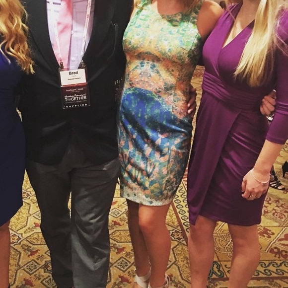 BCBG Magenta Dress - XXS - Picture 5 of 5